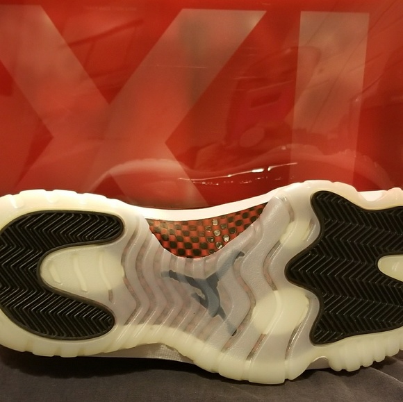 🔥RETRO JORDAN 11!!!!!!! 72-10 😍 #DEADSTOCK 🔥 - Picture 6 of 8